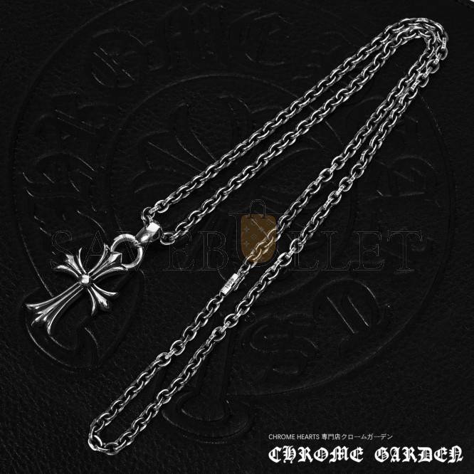 CHROME HEARTS SMALL CROSS PENDANT