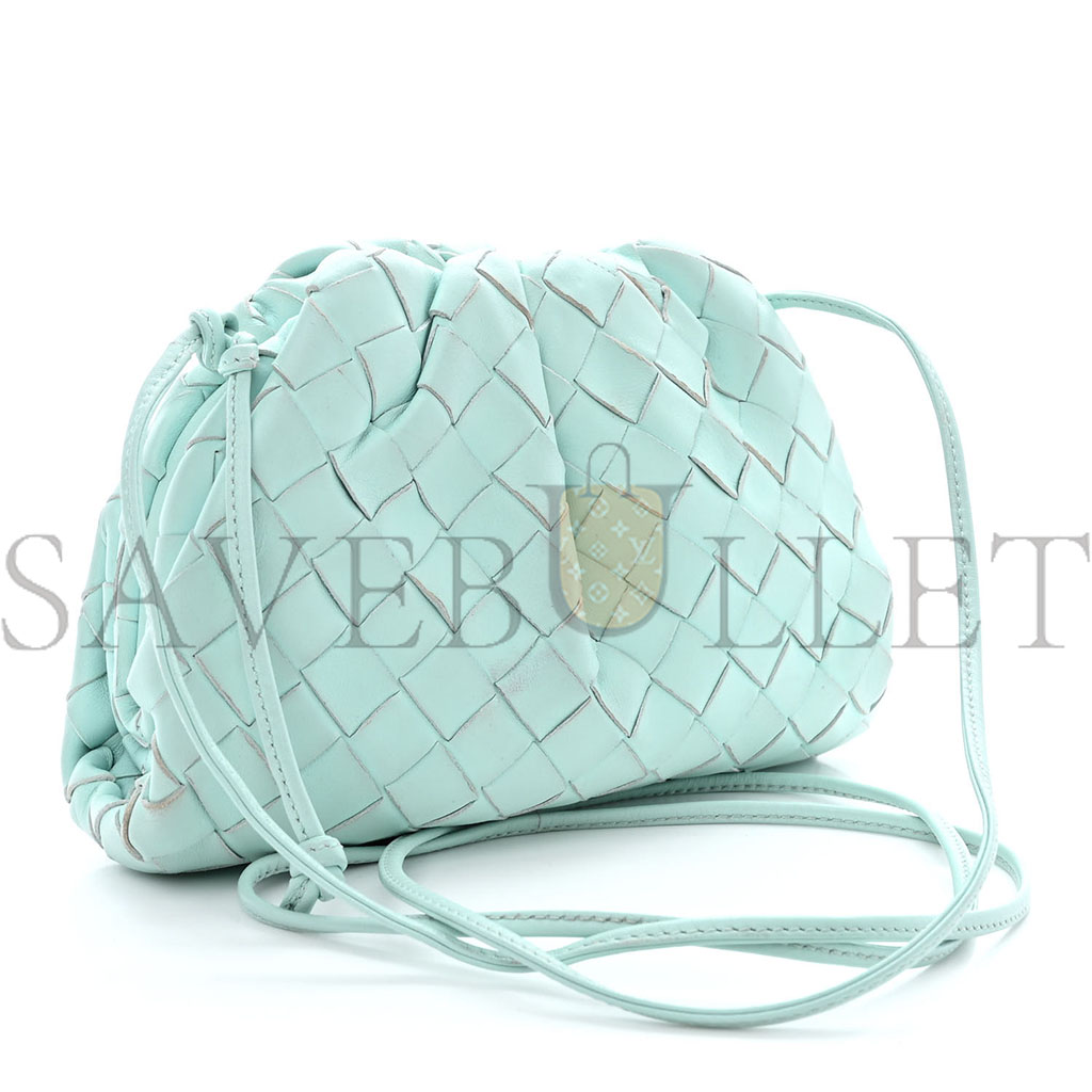 BOTTEGA VENETA NAPPA INTRECCIATO THE MINI POUCH ICE (20*13*5cm)