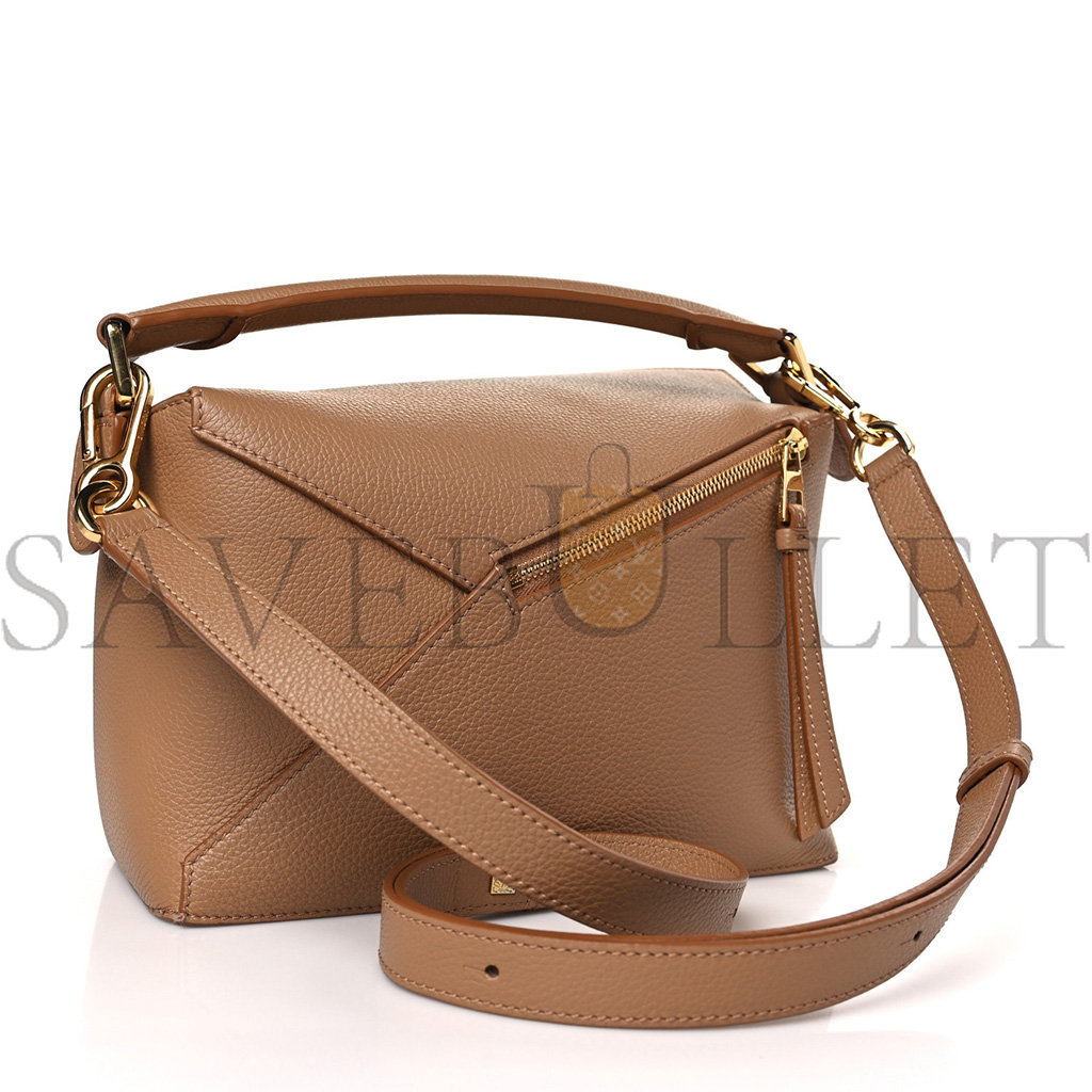 LOEWE GRAINED CALFSKIN SMALL PUZZLE EDGE BAG TOFFEE (24*16.5*10.5cm)