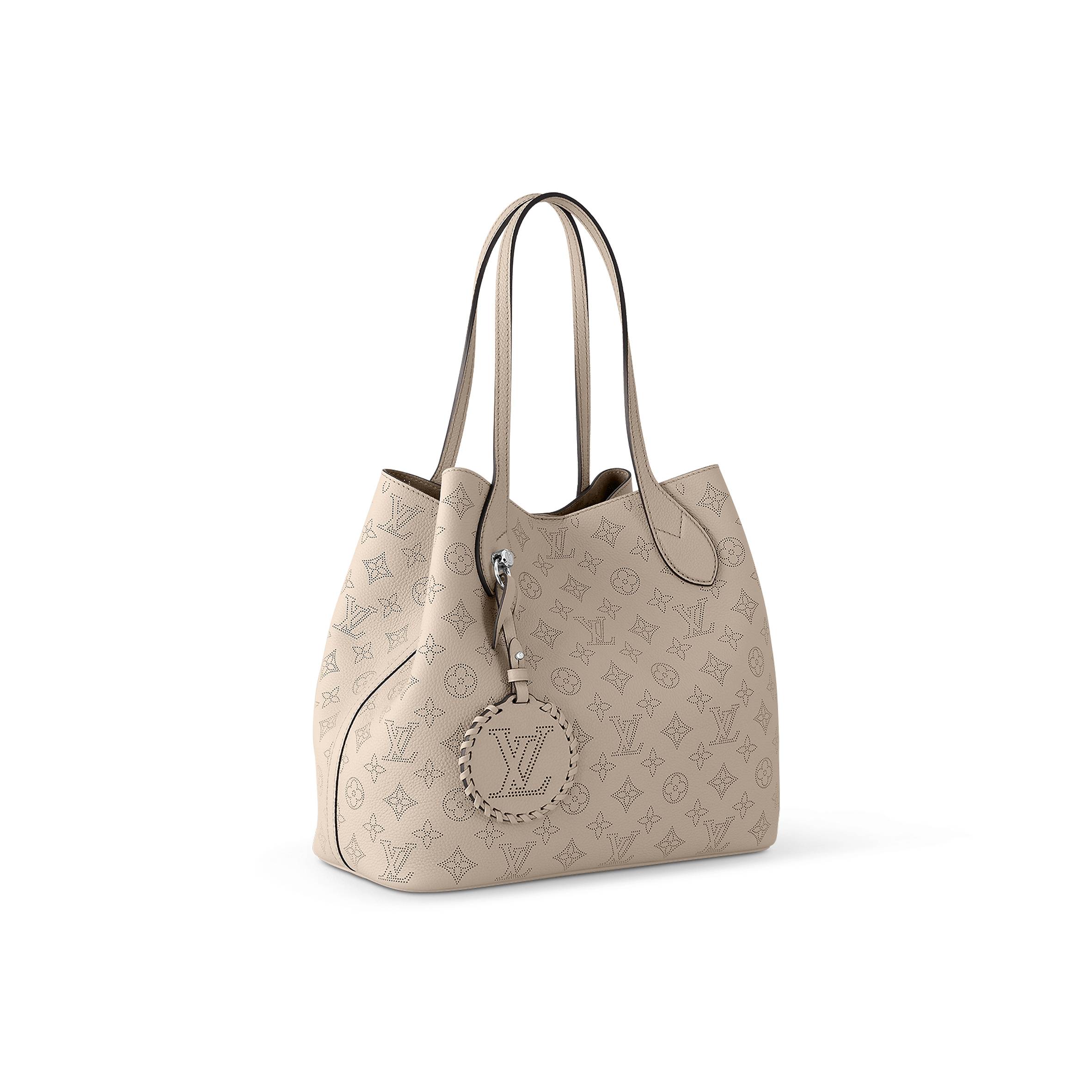 LOUIS VUITTON BLOSSOM MM M21852 (30*27.4*16cm)